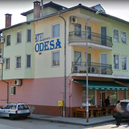 Family Hotel Odessa Sevlievo Esterno foto